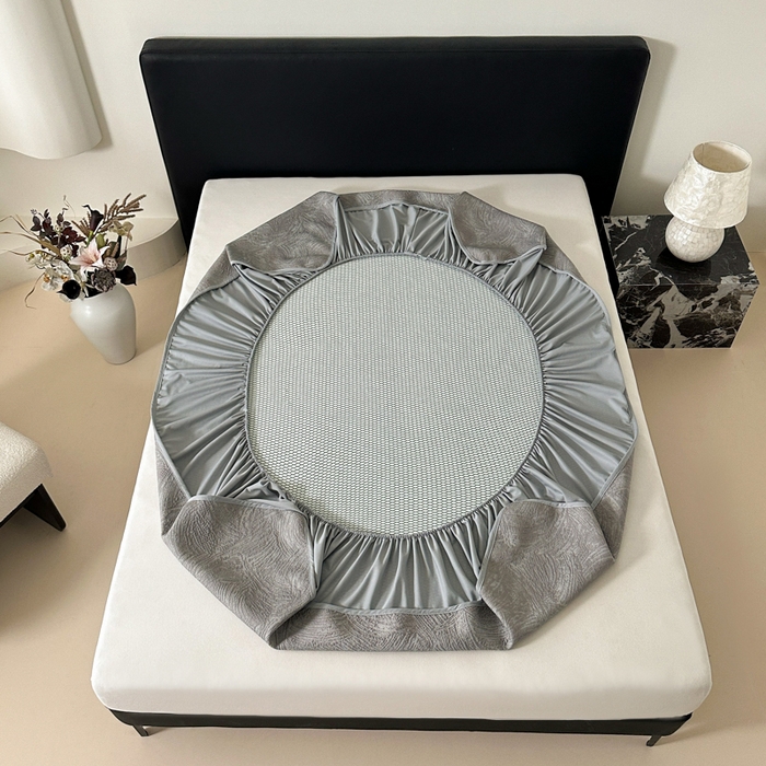 91家纺网 家纺一手货源 找家纺 鑫钰 2025新款A类进口PE高冷感凉席高端聚乙烯凉豆豆高克重480克冰丝凉席床笠三件套 云锦-银灰