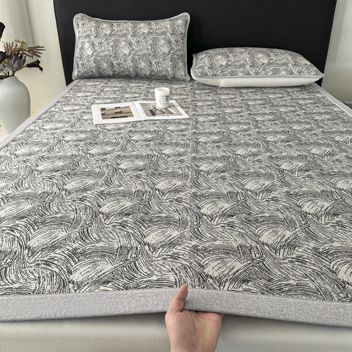 91家纺网 家纺一手货源 找家纺 （总）鑫钰 2025新款A类进口PE高冷感凉席高端聚乙烯凉豆豆高克重480克冰丝凉席床席三件套