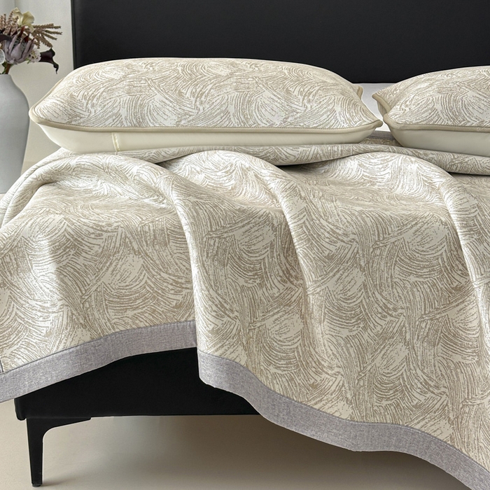 91家纺网 家纺一手货源 找家纺 鑫钰 2025新款A类进口PE高冷感凉席高端聚乙烯凉豆豆高克重480克冰丝凉席床席三件套 冰肌-奶咖