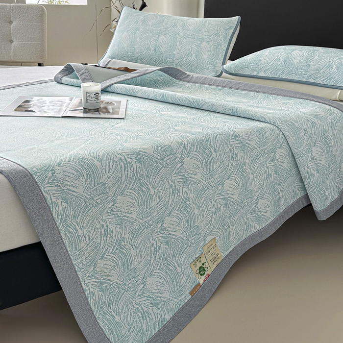 91家纺网 家纺一手货源 找家纺 鑫钰 2025新款A类进口PE高冷感凉席高端聚乙烯凉豆豆高克重480克冰丝凉席床席三件套 冰肌-水绿