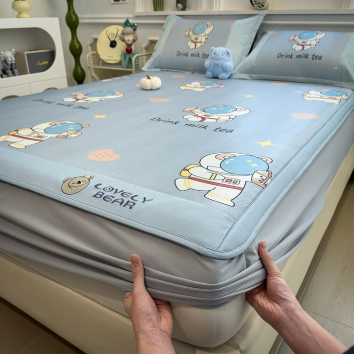 91家纺网 家纺一手货源 找家纺 全季家居 2025新款A类抗菌防螨数码印花冰藤席凉席席子 宇航员 床笠