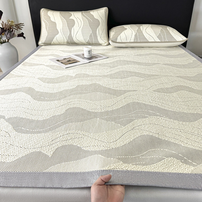 鑫钰 2025新款A类进口PE高冷感凉席高端聚乙烯凉豆豆高克重480克冰丝凉席床席三件套 沁夏-奶咖