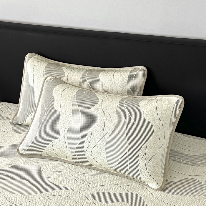 91家纺网 家纺一手货源 找家纺 鑫钰 2025新款A类进口PE高冷感凉席高端聚乙烯凉豆豆高克重480克冰丝凉席床席三件套 沁夏-奶咖