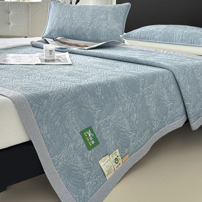 91家纺网 家纺一手货源 找家纺 鑫钰 2025新款A类进口PE高冷感凉席高端聚乙烯凉豆豆高克重480克冰丝凉席床席三件套 云锦-冰川蓝