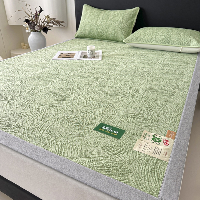 91家纺网 家纺一手货源 找家纺 鑫钰 2025新款A类进口PE高冷感凉席高端聚乙烯凉豆豆高克重480克冰丝凉席床席三件套 云锦-水绿