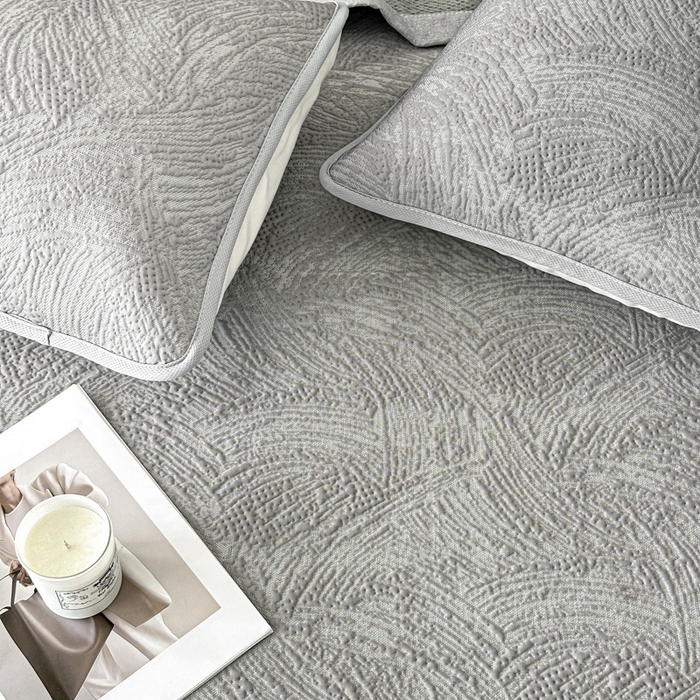 91家纺网 家纺一手货源 找家纺 鑫钰 2025新款A类进口PE高冷感凉席高端聚乙烯凉豆豆高克重480克冰丝凉席床席三件套 云锦-银灰