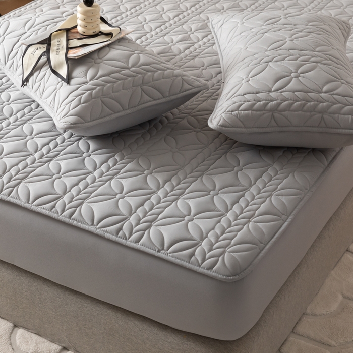 91家纺网 家纺一手货源 找家纺 鑫钰 2025新款防水夹棉防水床笠-花穗 花穗-低调灰