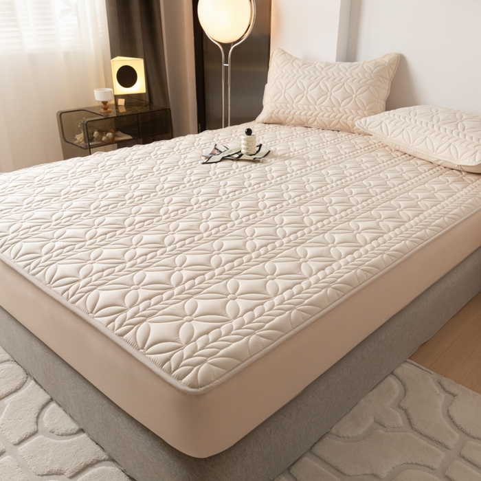 91家纺网 家纺一手货源 找家纺 鑫钰 2025新款防水夹棉防水床笠-花穗 花穗-香槟驼