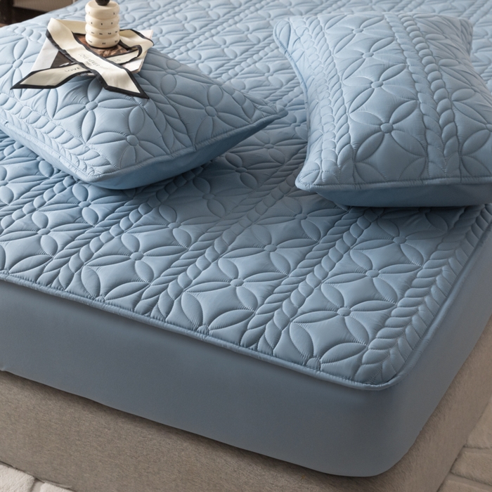 91家纺网 家纺一手货源 找家纺 鑫钰 2025新款防水夹棉防水床笠-花穗 花穗-优雅蓝