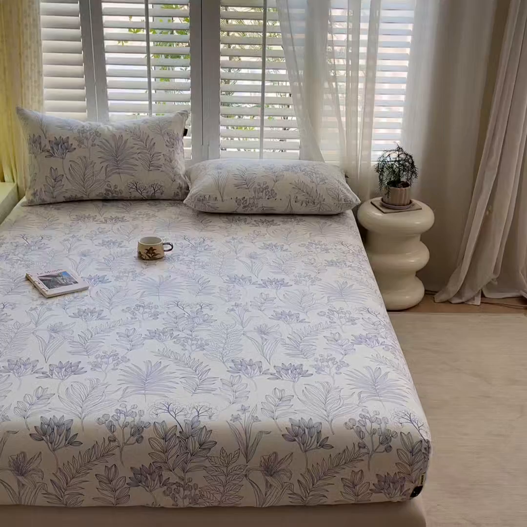 91家纺网 家纺一手货源 找家纺 鑫钰 2025新款全棉纯棉老粗布花卉系列单品床单-床笠 床笠-繁花-蓝
