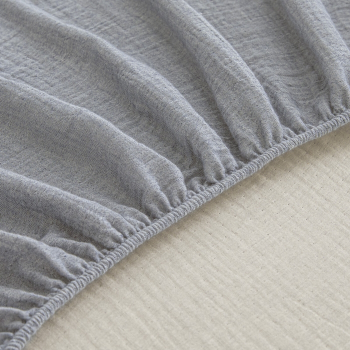 91家纺网 家纺一手货源 找家纺 鑫钰 2025新款纯色系列全棉双层皱皱纱床单-床笠 天空蓝-床笠