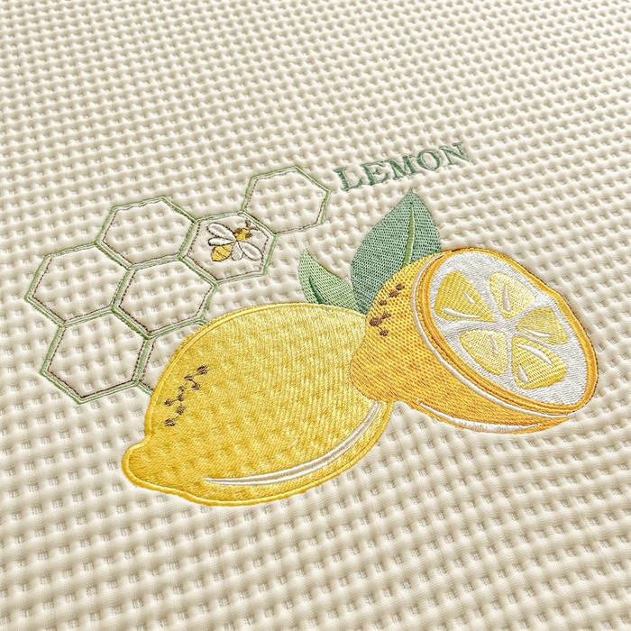 91家纺网 家纺一手货源 找家纺 鑫钰 2025新款超速凉感冰丝绣花凉席-床席款 冰柠檬-华夫格米（床席款）