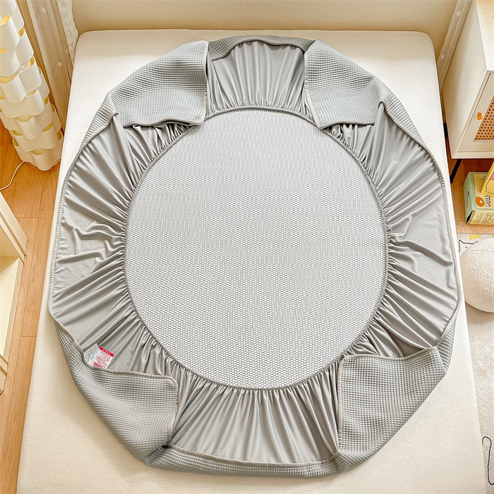 91家纺网 家纺一手货源 找家纺 （总）鑫钰 2025新款超速凉感冰丝绣花凉席-床笠款