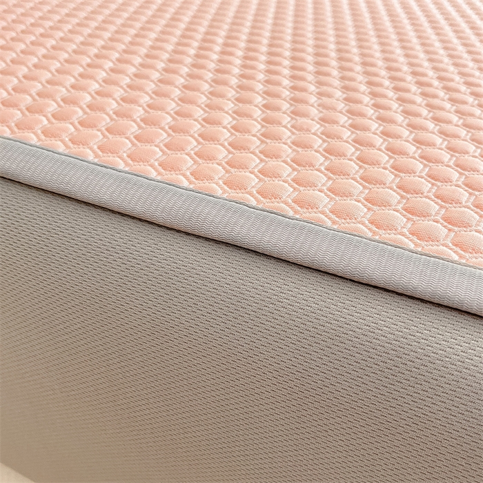 91家纺网 家纺一手货源 找家纺 鑫钰 2025新款超速凉感冰丝绣花凉席-床笠款 冰柠檬-冰豆豆粉（床笠款）