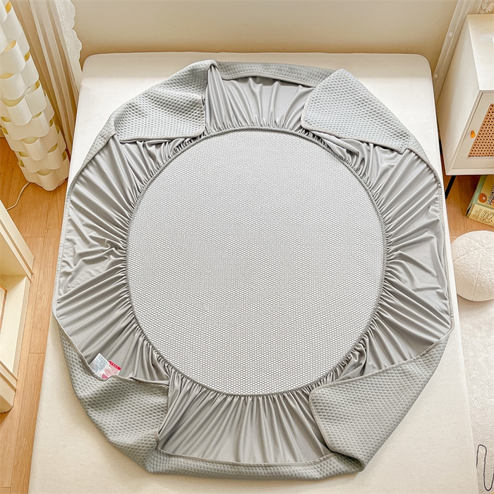 91家纺网 家纺一手货源 找家纺 鑫钰 2025新款超速凉感冰丝绣花凉席-床笠款 冰柠檬-冰豆豆灰（床笠款）