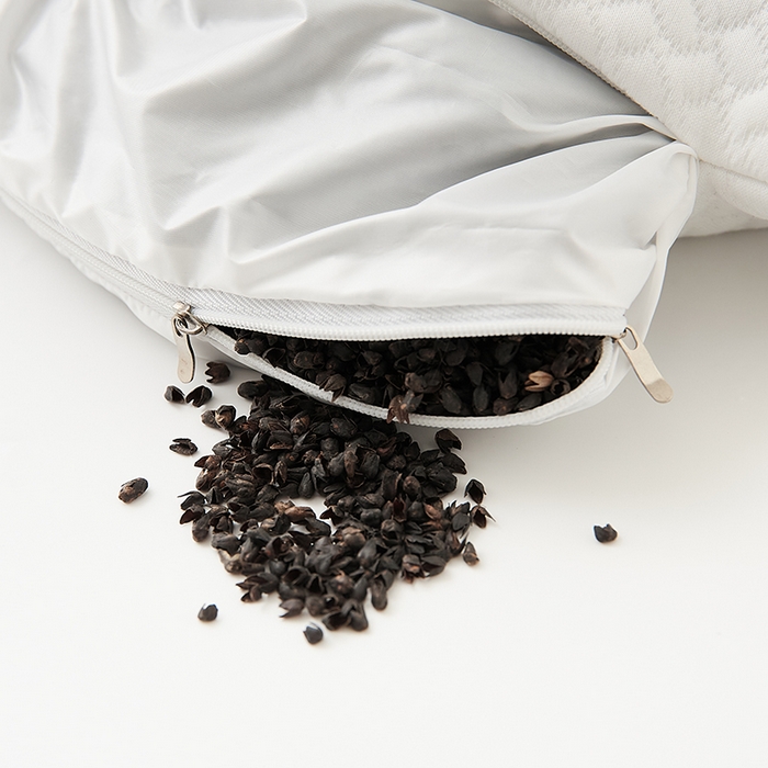 91家纺网 家纺一手货源 找家纺 境月枕芯坊 2025新款可拆洗卡通黑苦荞麦枕头枕芯 红色-大号 40*60*6cm/只