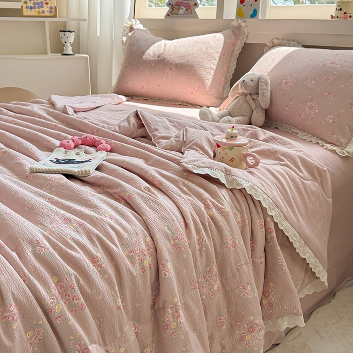 91家纺网 家纺一手货源 找家纺 芯贝儿 2025新款全m花边木m邹邹双层纱水洗m夏被四件套 素颜