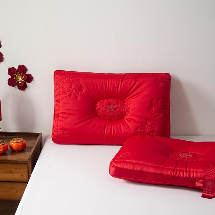 （总）贤内助家纺 2025新款禧绣盈门婚庆枕保健颈椎枕头枕芯