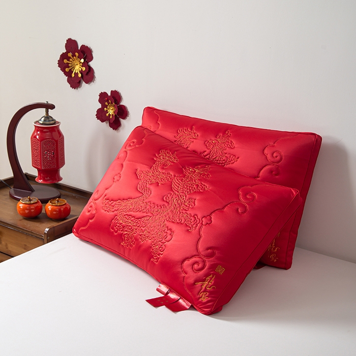 91家纺网 家纺一手货源 找家纺 （总）贤内助家纺 2025新款龙凤至禧婚庆枕保健颈椎枕头枕芯