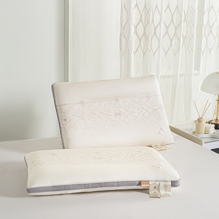 91家纺网 家纺一手货源 找家纺 （总）贤内助家纺 2025新款金钰鎏光枕偏低枕保健枕颈椎枕头枕芯