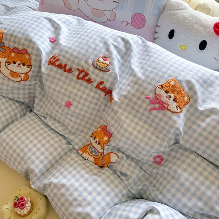 91家纺网 家纺一手货源 找家纺 美乐迪家纺 2025新款全棉毛巾绣四件套格子系列 猫咪日记