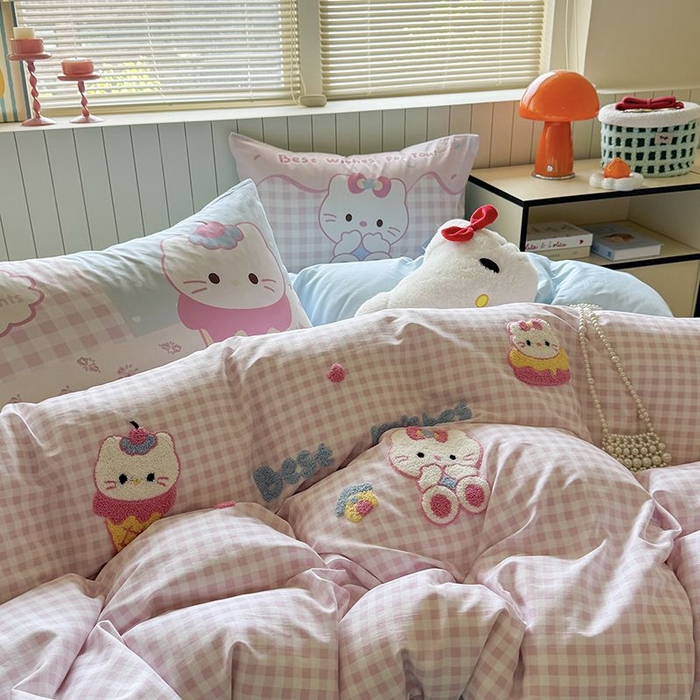 91家纺网 家纺一手货源 找家纺 美乐迪家纺 2025新款全棉毛巾绣四件套格子系列 甜筒喵星