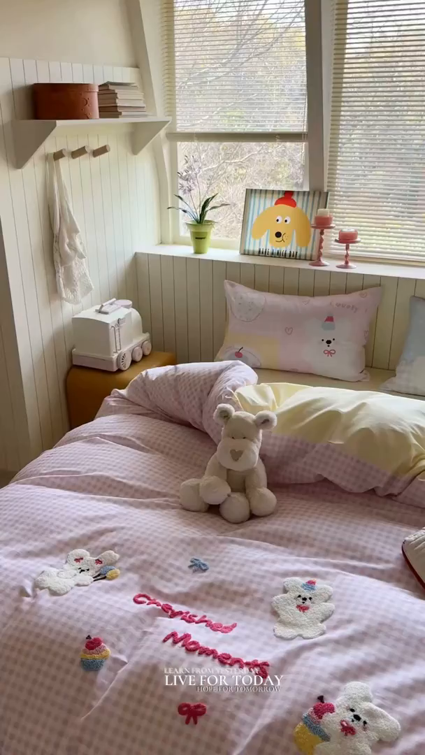 91家纺网 家纺一手货源 找家纺 美乐迪家纺 2025新款全棉毛巾绣四件套格子系列 可爱哆哆