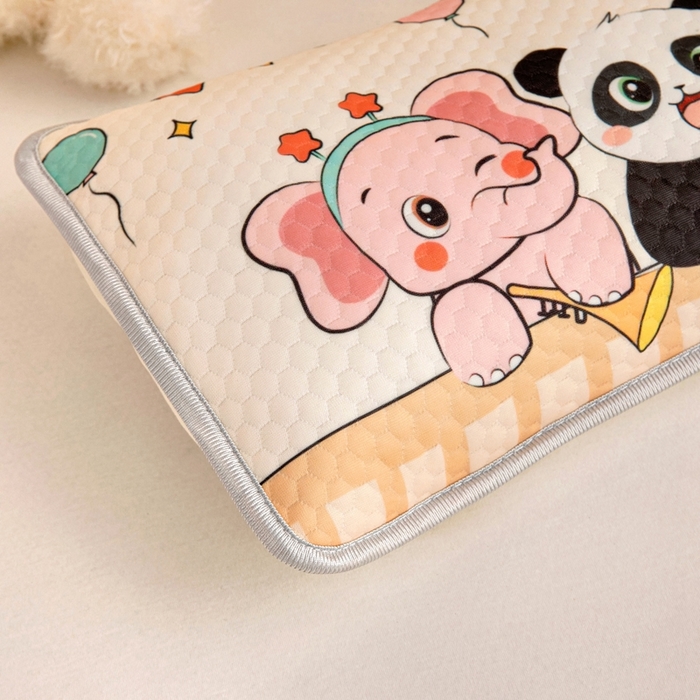 91家纺网 家纺一手货源 找家纺 富馨莱 2025新款儿童冰丝豆豆枕套 动物园