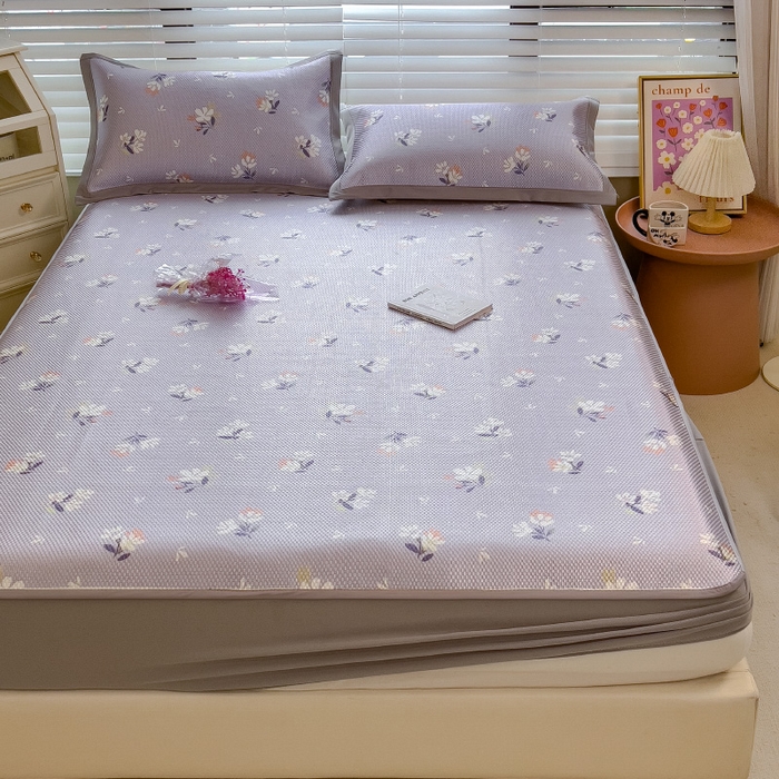 91家纺网 家纺一手货源 找家纺 布卢姆床垫2025新款A类数码印花冰藤席夏凉席--床笠款 紫蔷薇