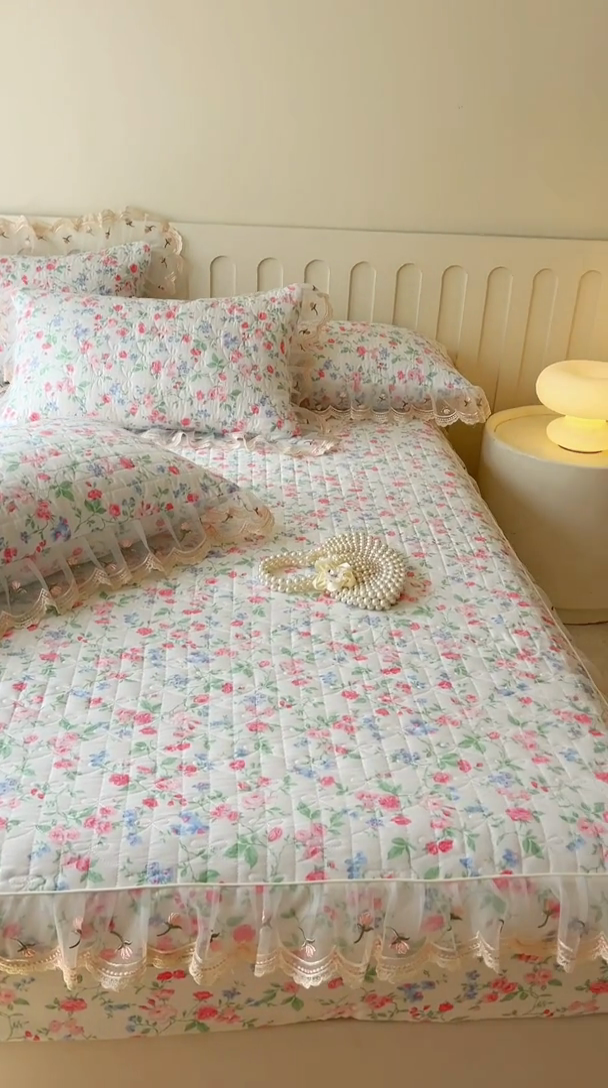 91家纺网 家纺一手货源 找家纺 麒豆豆 2025新款水洗棉印花床笠三件套 春不晚