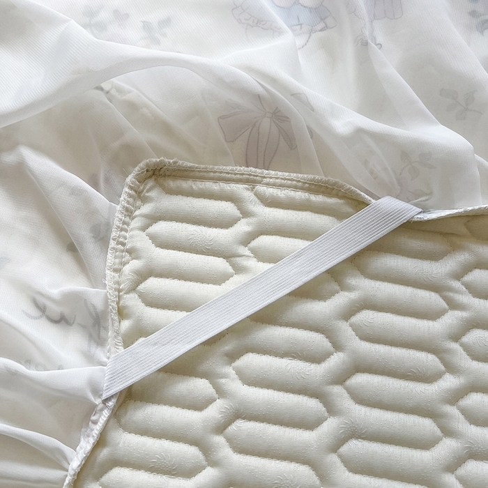 91家纺网 家纺一手货源 找家纺 慕澄2025新款小版印花床裙款乳胶凉席凉感丝夏被四件套 紫系小兔