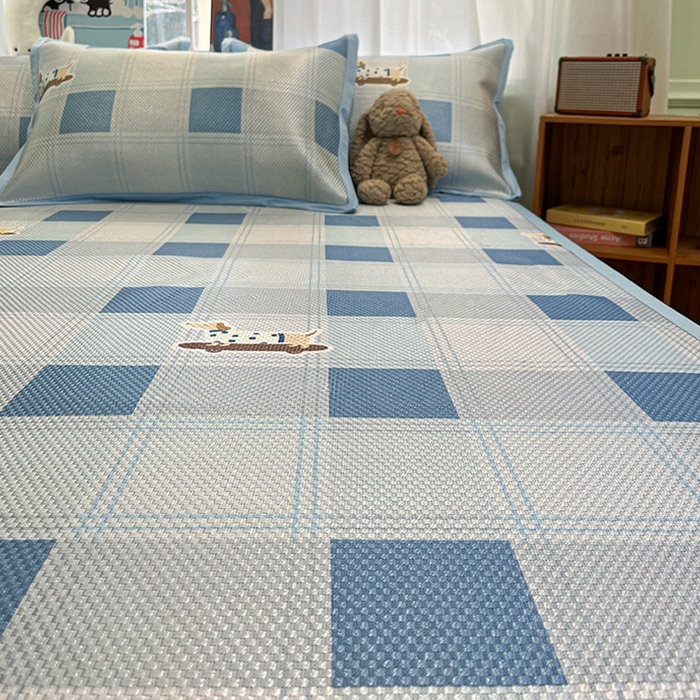 91家纺网 家纺一手货源 找家纺 布卢姆床垫2025新款A类数码印花冰藤席夏凉席--床席款 滑板腊肠狗