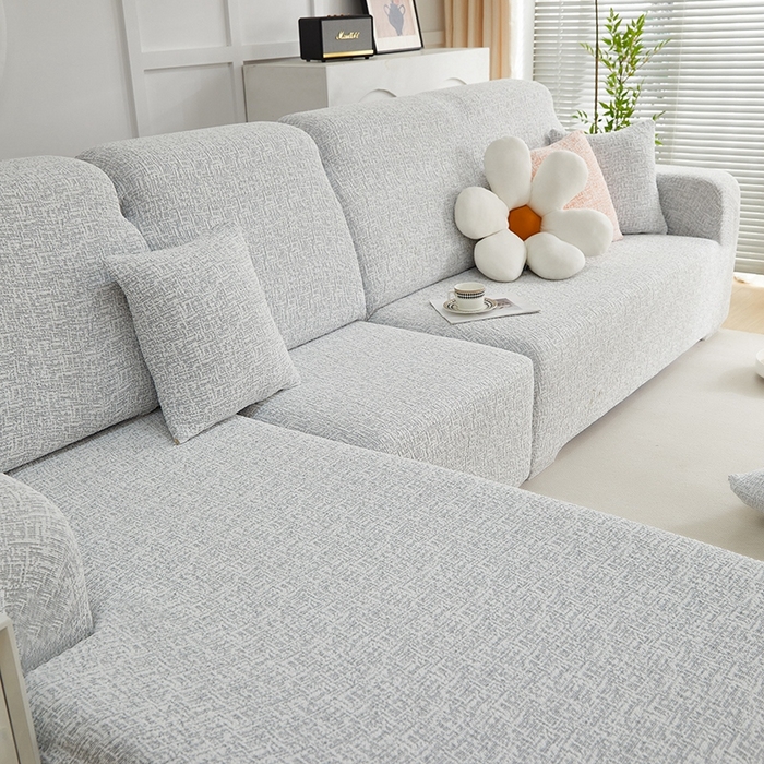 91家纺网 家纺一手货源 找家纺 丝绮鹿 2025新款竹节雪尼尔沙发套松紧款（贵妃图） 月光浅灰