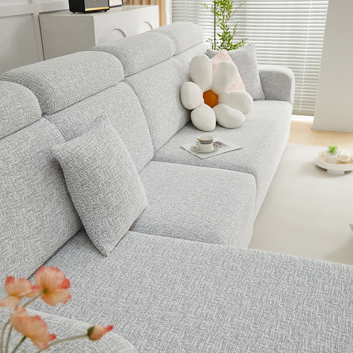 91家纺网 家纺一手货源 找家纺 丝绮鹿 2025新款竹节雪尼尔沙发套松紧款（贵妃图） 月光浅灰