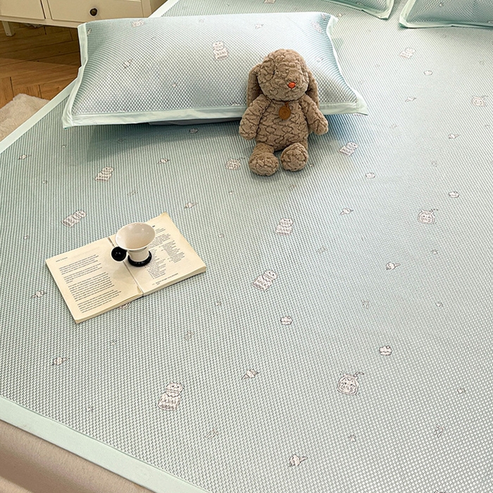 91家纺网 家纺一手货源 找家纺 布卢姆床垫2025新款A类数码印花冰藤席夏凉席--床席款 牛奶猫咪