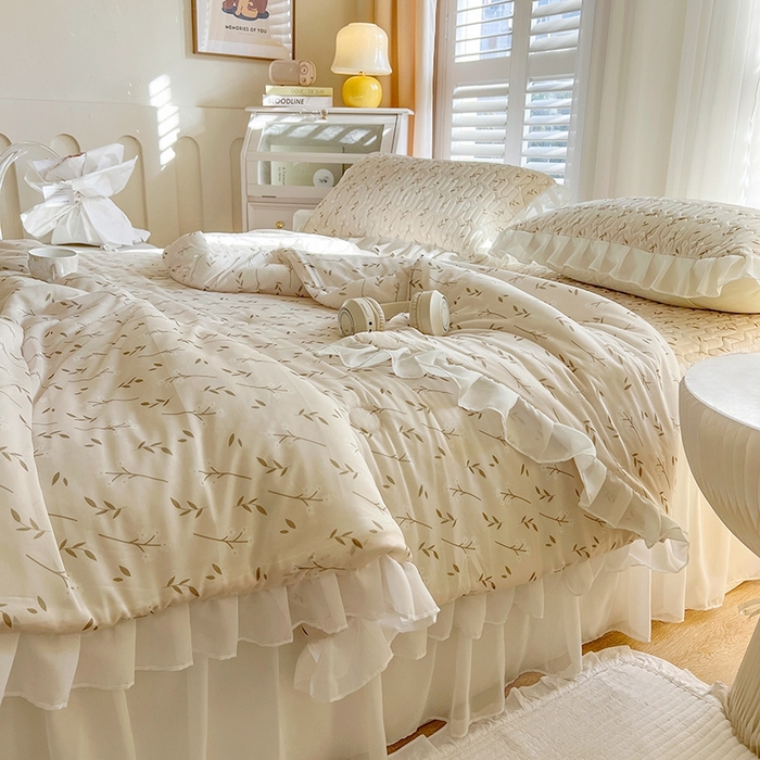 91家纺网 家纺一手货源 找家纺 慕澄2025新款小版印花床裙款乳胶凉席凉感丝夏被四件套 叶子青青