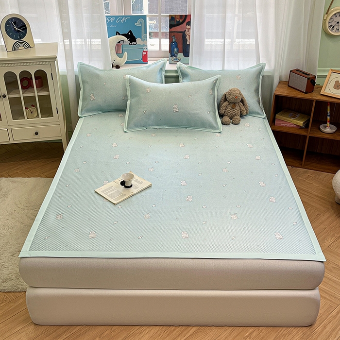 91家纺网 家纺一手货源 找家纺 布卢姆床垫2025新款A类数码印花冰藤席夏凉席--床席款 牛奶猫咪