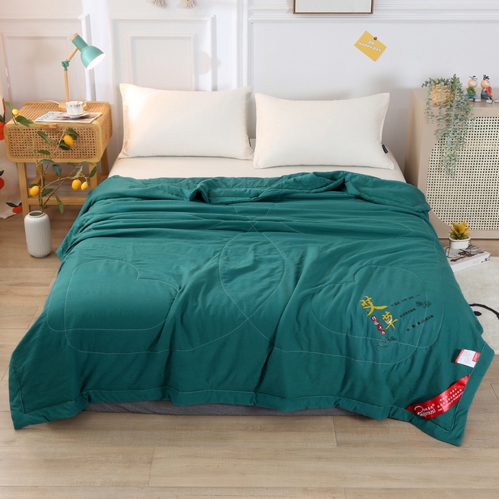 91家纺网 家纺一手货源 找家纺 妙赞2025新款水洗艾草夏被夏凉被空调被 深绿