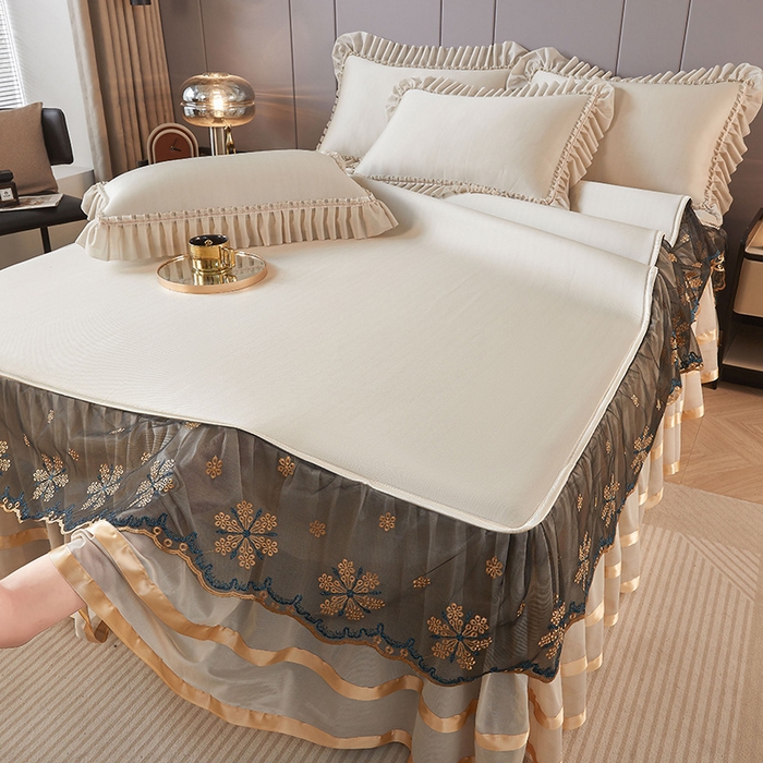 91家纺网 家纺一手货源 找家纺 情恒家纺 2025新款纯色可拆卸PE海洋丝床裙席三件套 奶咖