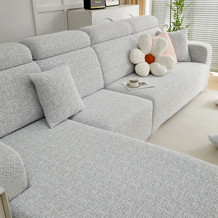 91家纺网 家纺一手货源 找家纺 丝绮鹿 2025新款竹节雪尼尔沙发套松紧款（贵妃图） 月光浅灰