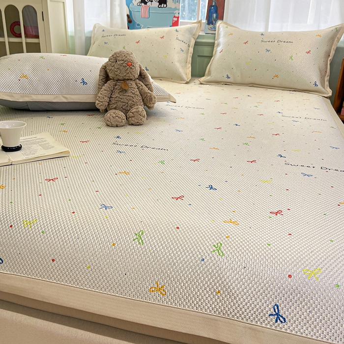 91家纺网 家纺一手货源 找家纺 布卢姆床垫2025新款A类数码印花冰藤席夏凉席--床席款 波点蝴蝶结