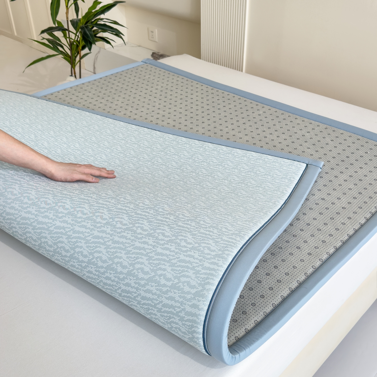 91家纺网 家纺一手货源 找家纺 席世家 2025新款凉感肌理多功能垫 肌理-蓝