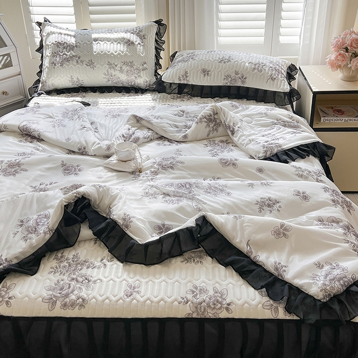 91家纺网 家纺一手货源 找家纺 慕澄2025新款小版印花床裙款乳胶凉席凉感丝夏被四件套 素描花