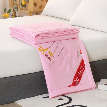 91家纺网 家纺一手货源 找家纺 （总）妙赞2025新款水洗艾草夏被夏凉被空调被