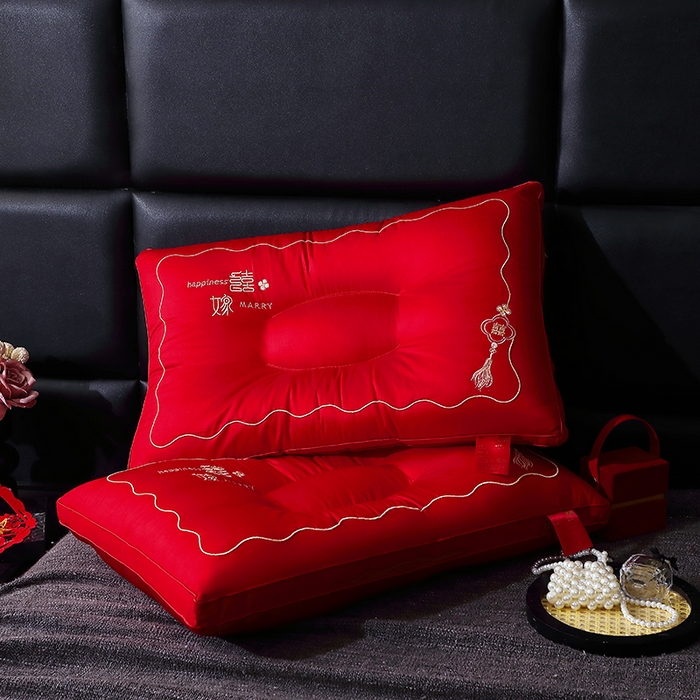 91家纺网 家纺一手货源 找家纺 （总）糖果枕芯 2025新款婚庆护颈大红结婚喜庆枕头喜嫁护颈枕枕头枕芯