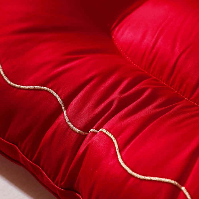 91家纺网 家纺一手货源 找家纺 （总）糖果枕芯 2025新款婚庆护颈大红结婚喜庆枕头喜嫁护颈枕枕头枕芯