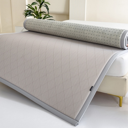 91家纺网 家纺一手货源 找家纺 （总）席世家 2025新款凉感豆豆多功能地垫凉席垫