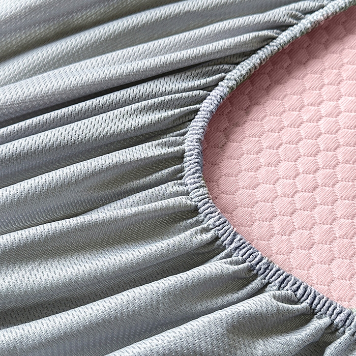 91家纺网 家纺一手货源 找家纺 布卢姆床垫2025新款A类PE乙纶冰豆豆床笠款凉席 樱桃粉