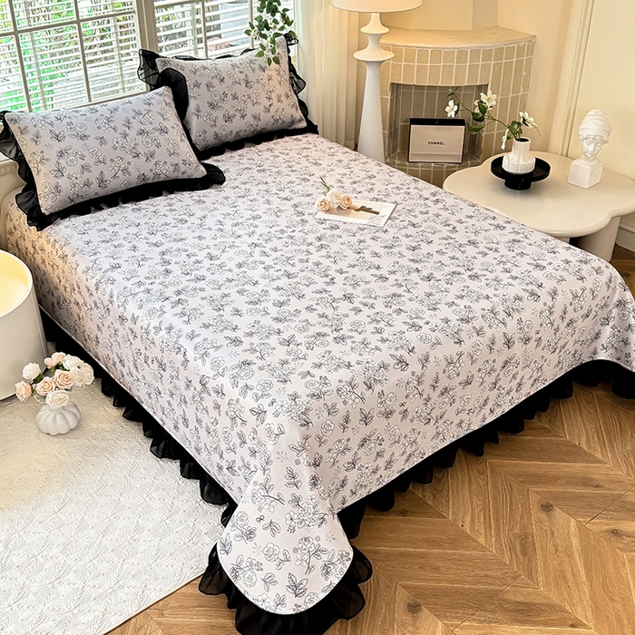 91家纺网 家纺一手货源 找家纺 大麦家纺 2025新款碳光冰丝软凉席夏被四件套-床盖款