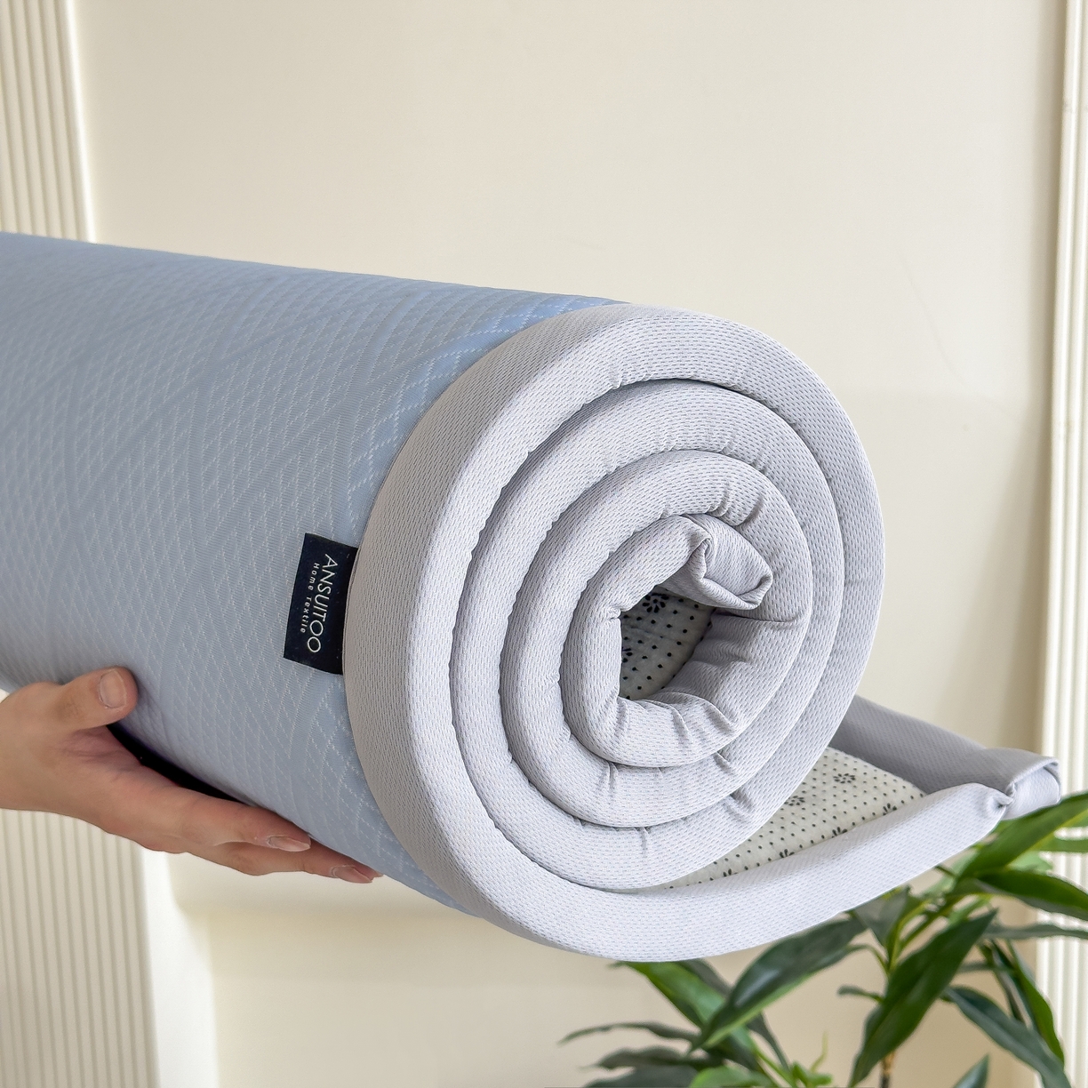 91家纺网 家纺一手货源 找家纺 席世家 2025新款凉感豆豆多功能垫 波洛格-蓝